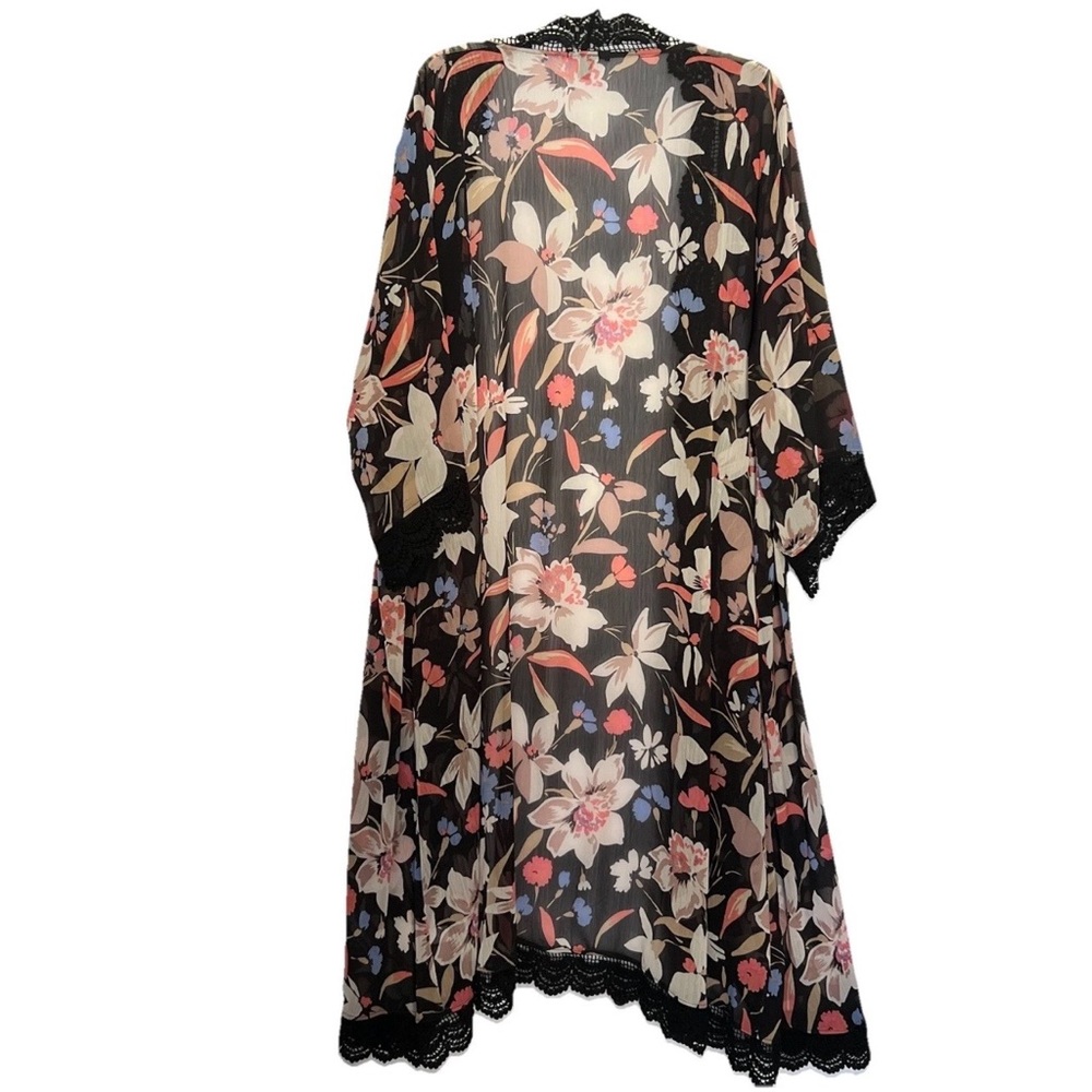 Torrid Black Sheer Floral Crochet Trim Long Kimono Top Cover-Up Robe Size 3/4 - Picture 2 of 11